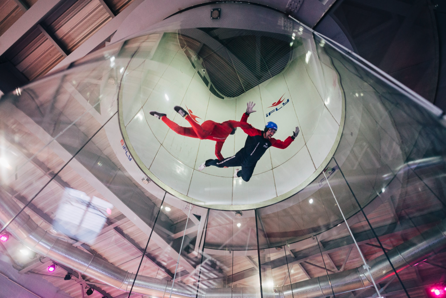option fly up disponible chez ifly lyon en soufflerie